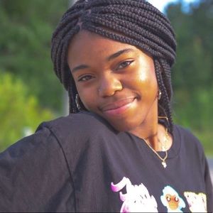 Meet your Posher, Ayonna